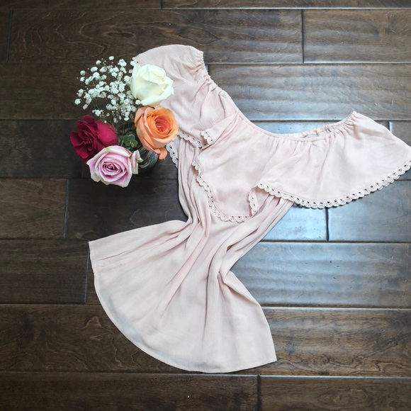 Mossimo Supply Co. Tops - NWOT pale pink off the shoulder top